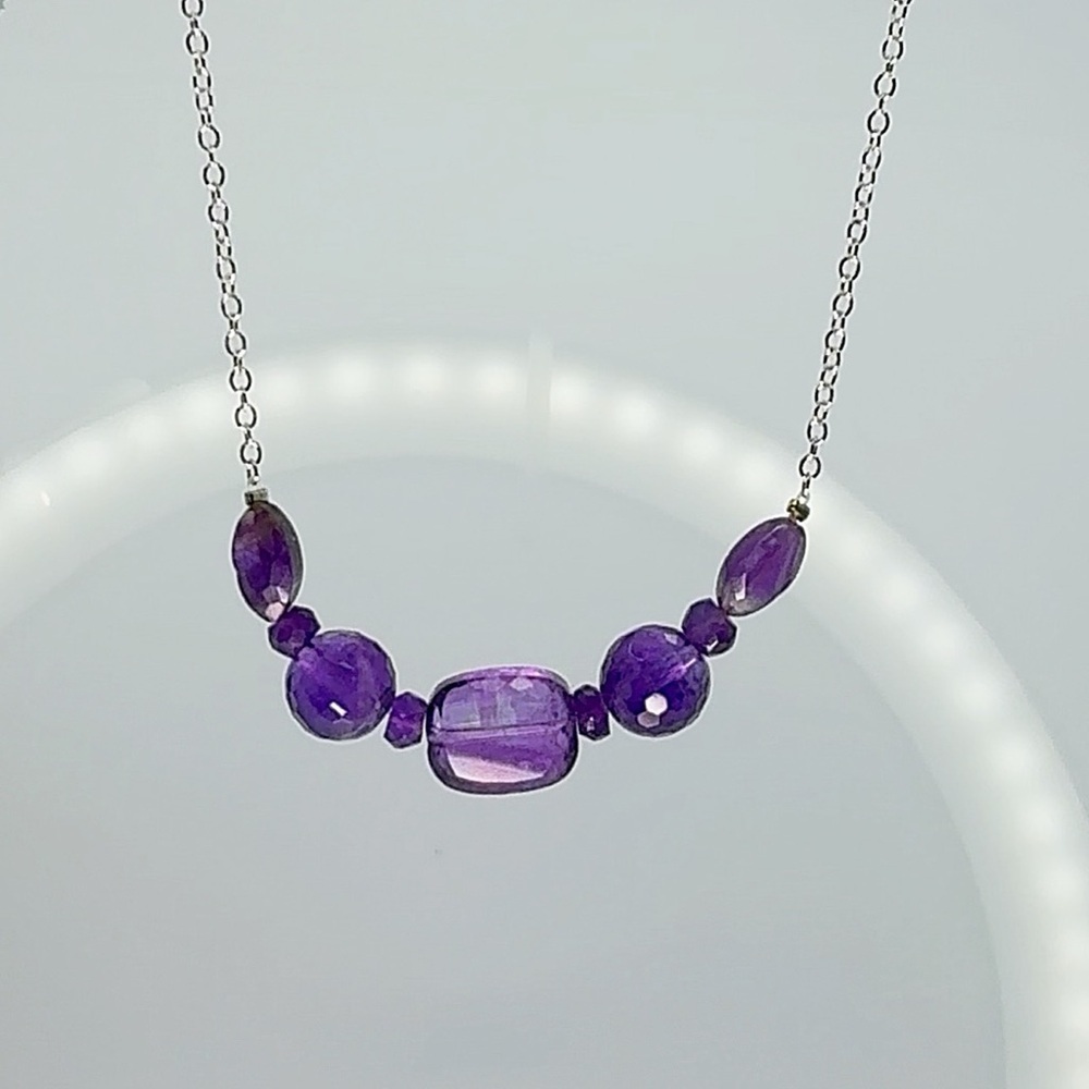 Elegant Hand Crafted Purple Amethyst Gemstone Sterling Silver Necklace!